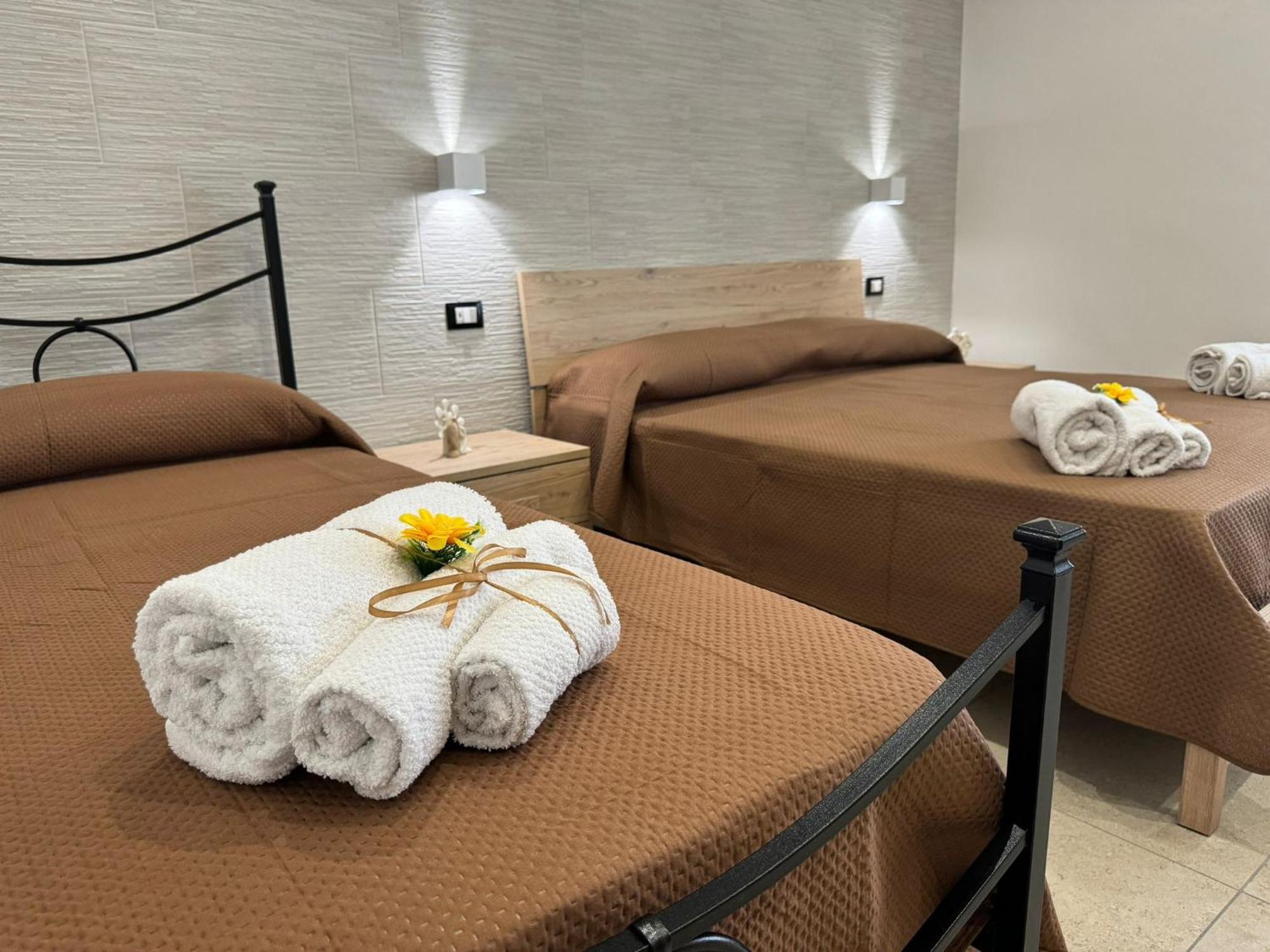 Casa Vacanze La Perla Rara 타란토 외부 사진