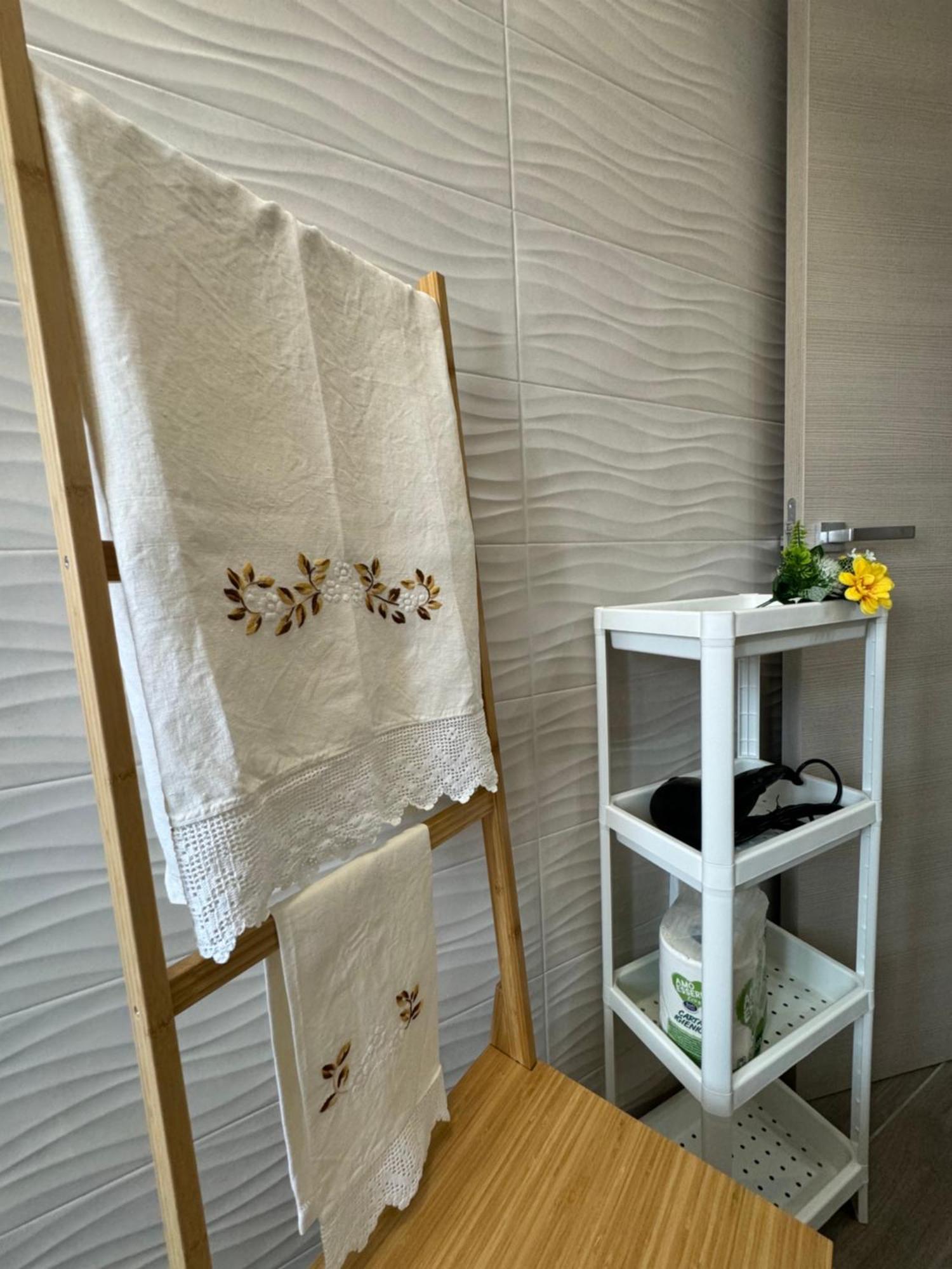 Casa Vacanze La Perla Rara 타란토 외부 사진
